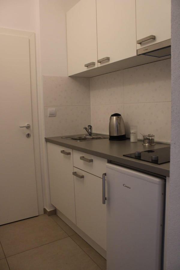 Superior Apt, 4 Rooms, 4 Bathrooms Promajna Kültér fotó