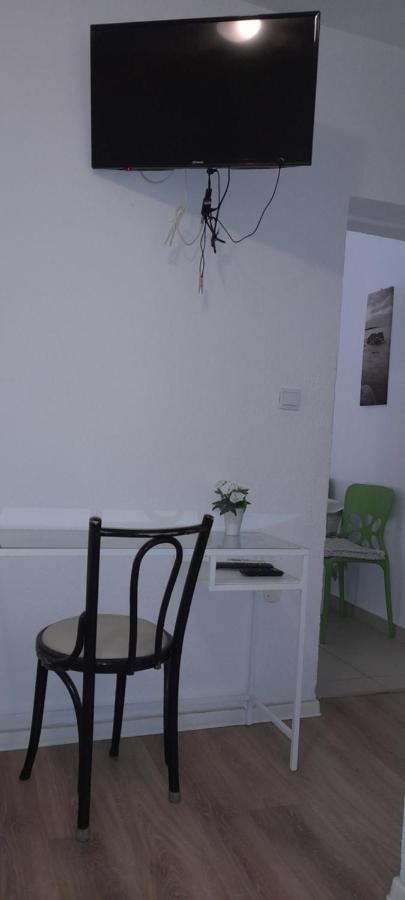 Superior Apt, 4 Rooms, 4 Bathrooms Promajna Kültér fotó